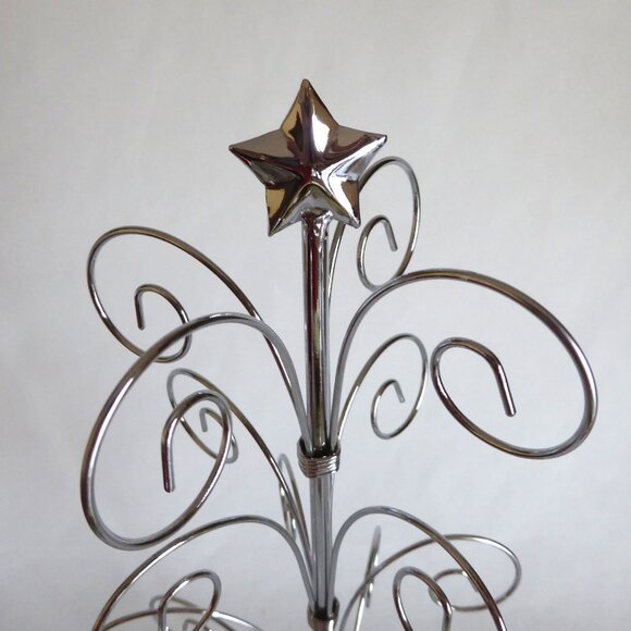 NEW 16” CHRISTMAS SILVER CHROME ORNAMENT GREETING CARD HOLDER DISPLAY STAND - Picture 3 of 6